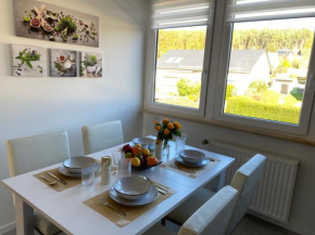 Moderne und gemütliche Ferienwohnung in ruhiger Lage, Netflix, KeyBox Burgkunstadt